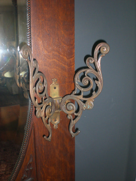 Oak Hall Tree With Beveled Mirror